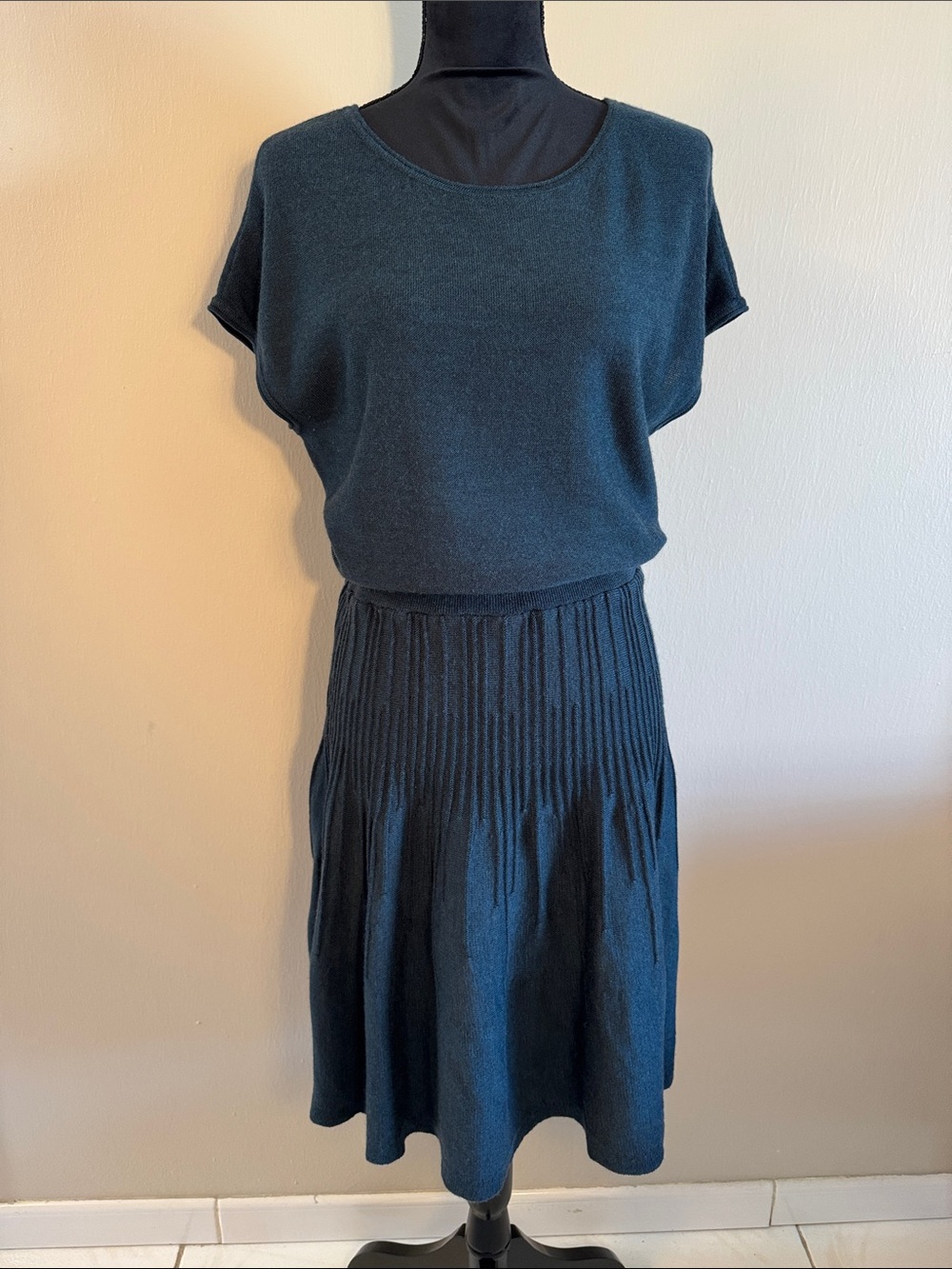 Ann Taylor LOFT Teal Midi Knit Dress